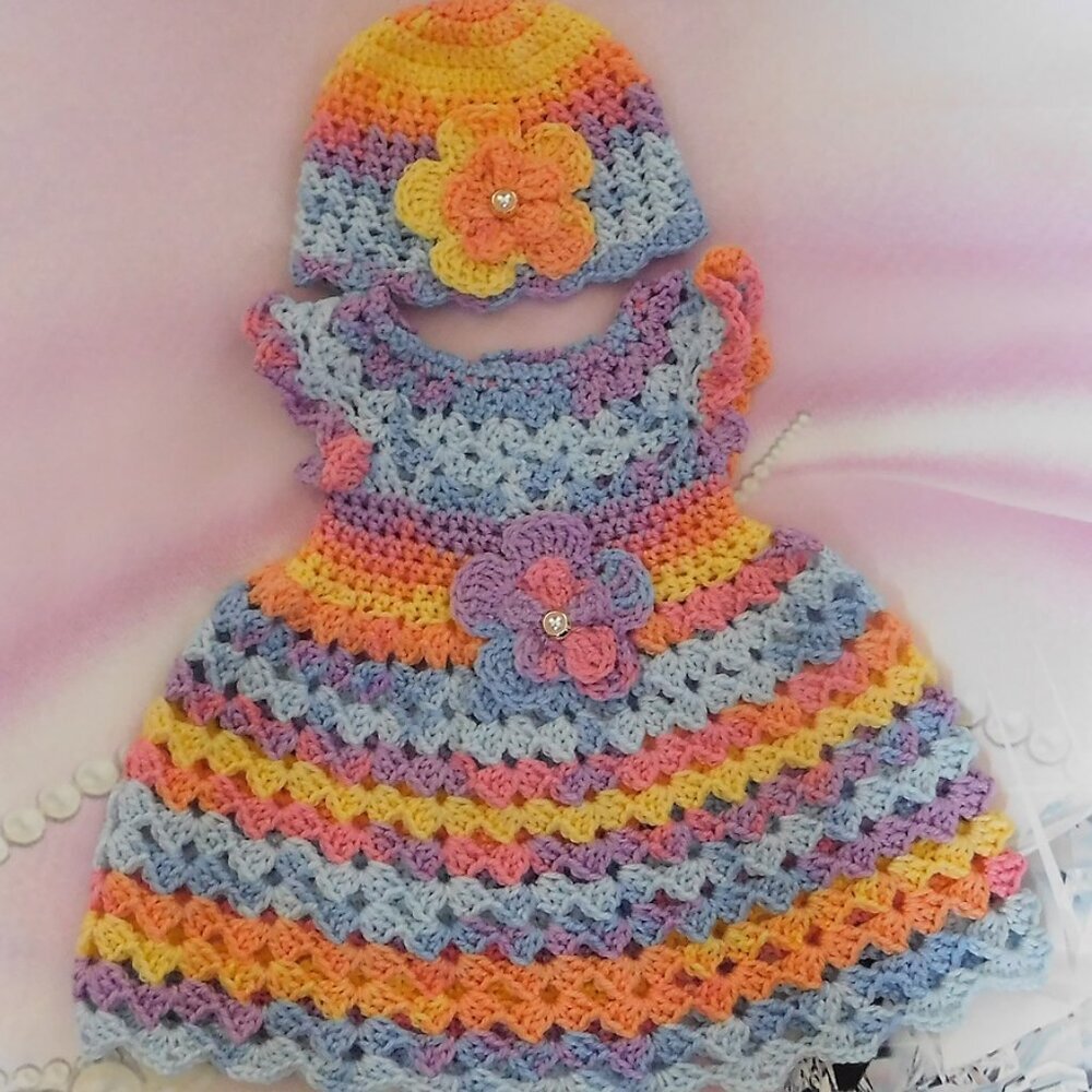 Crochet Baby Dress Handmade, Fits 0-3 Month, Baby Shower Gift, Flower Dress - Picture 4 of 6